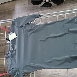 AdidasTechfit tee- Medium-brand new